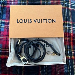 Strip for black Métis LV (100% authentic) used but in amazing condition.